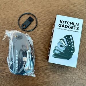 Invesco Black Kitchen Gadgets Set